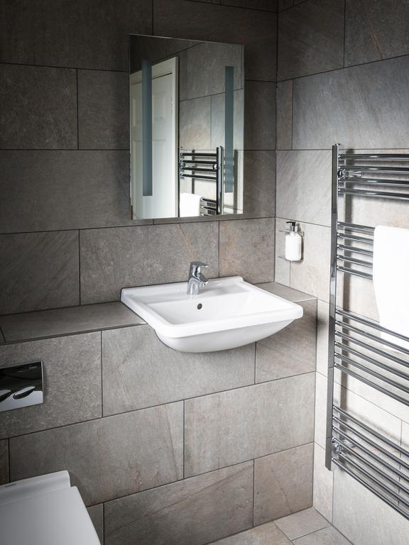 The Borough Lancaster Hotel Ngoại thất bức ảnh